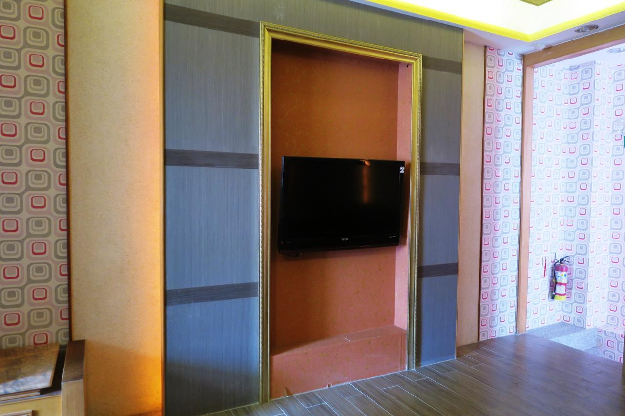 富晴汽車旅館fu Ching Motel Chang Hua Extérieur photo